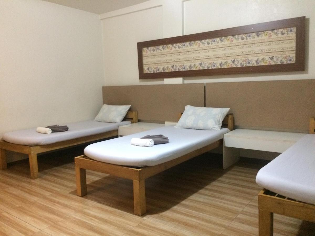 Crisfil'S Lodge Incorporated Dumaguete City Buitenkant foto